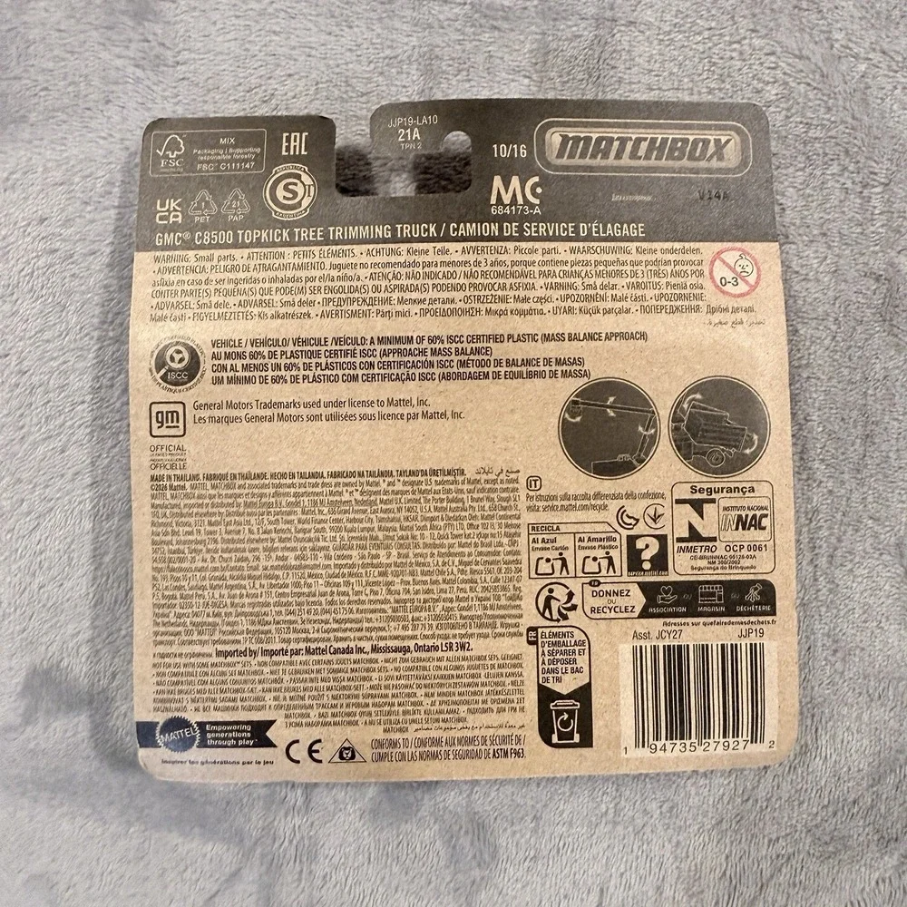 MATCHBOX WORKING RIGS GMC C8500 TOPKICK TREE TRIMMING TRUCK 10/16 NEW 1:64